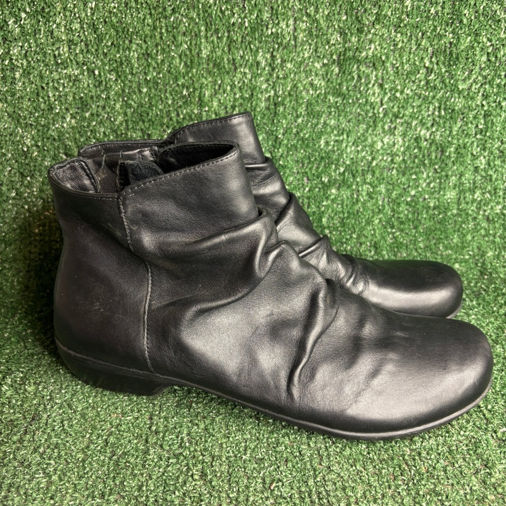 Walking Cradles Esme Ruched Leather Comfort Ankle Booties Black Womens Size 12N